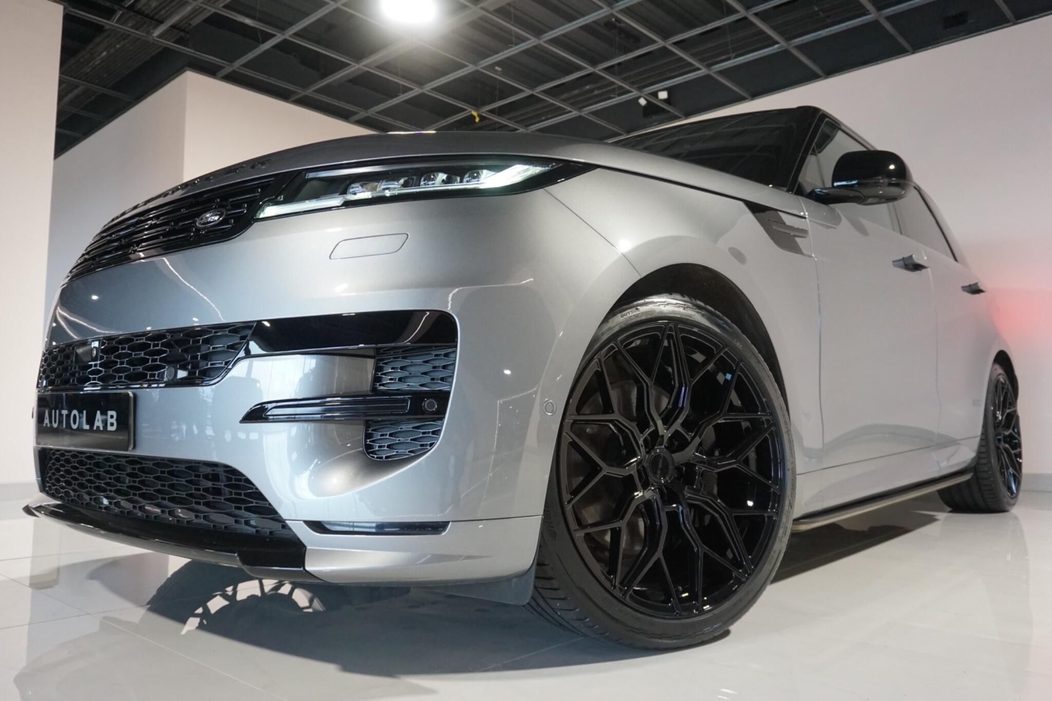 Land Rover Range Rover Sport 3.0 D300 MHEV Stealth Edition SUV 5dr Diesel Auto 4WD Euro 6 (s/s) (300 ps)